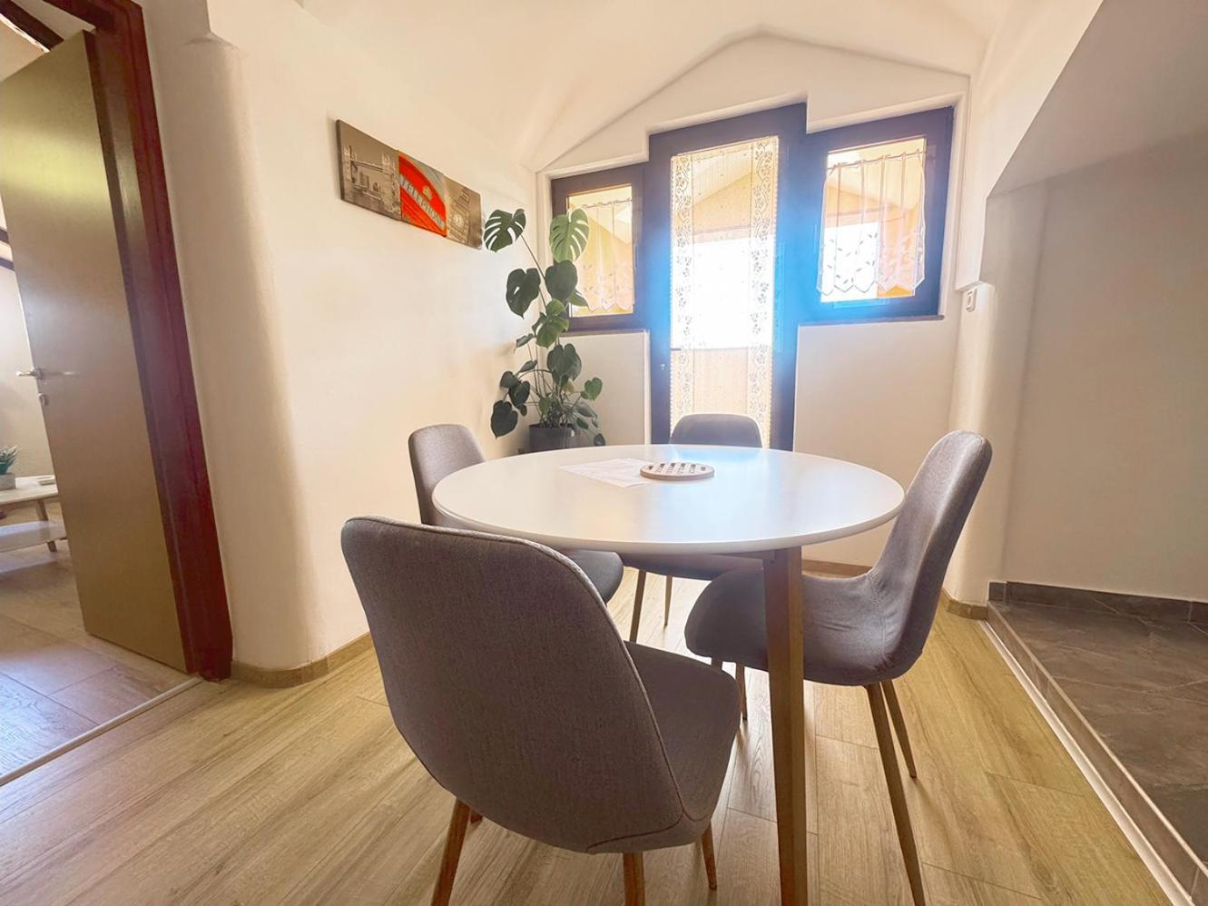 Apartments Ares Rovinj Eksteriør bilde